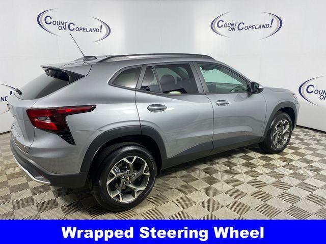 used 2025 Chevrolet Trax car, priced at $25,453