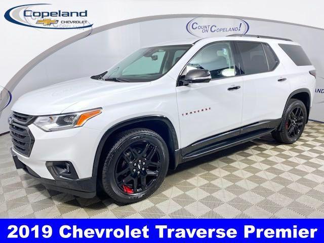 used 2019 Chevrolet Traverse car, priced at $26,442