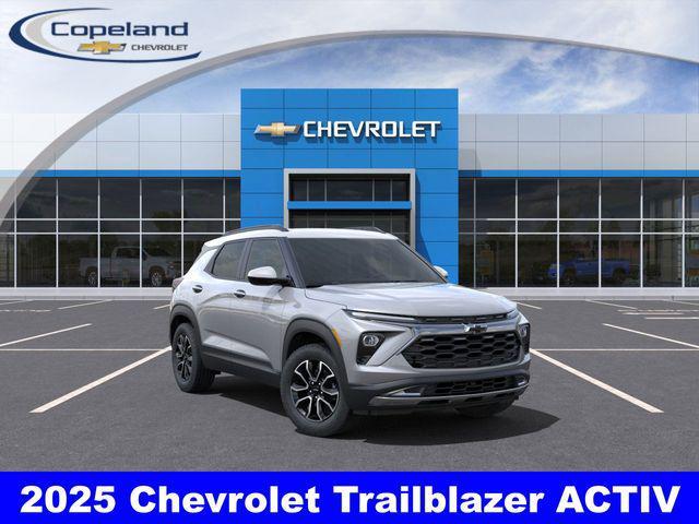 new 2025 Chevrolet TrailBlazer car, priced at $32,380