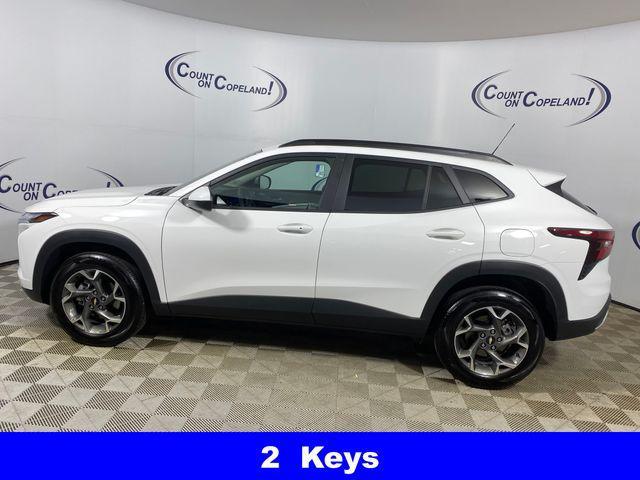 used 2025 Chevrolet Trax car, priced at $24,616