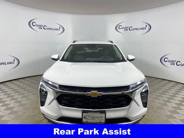 used 2025 Chevrolet Trax car, priced at $24,616