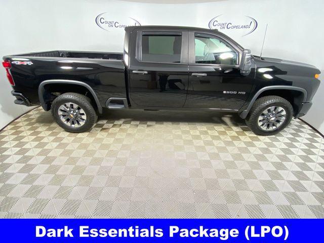 used 2022 Chevrolet Silverado 2500 car, priced at $46,946