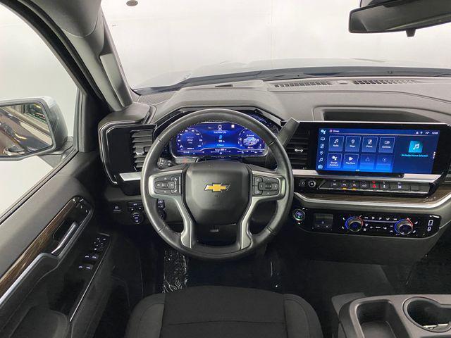 used 2022 Chevrolet Silverado 1500 car, priced at $39,591