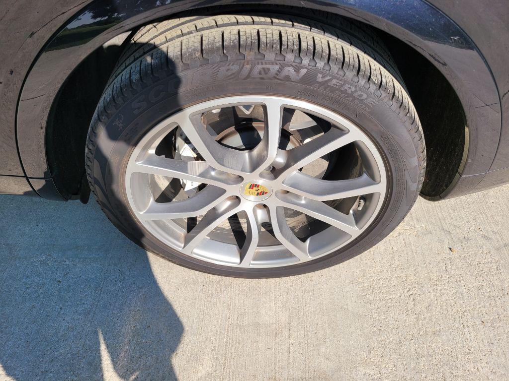 used 2019 Porsche Cayenne car, priced at $44,975