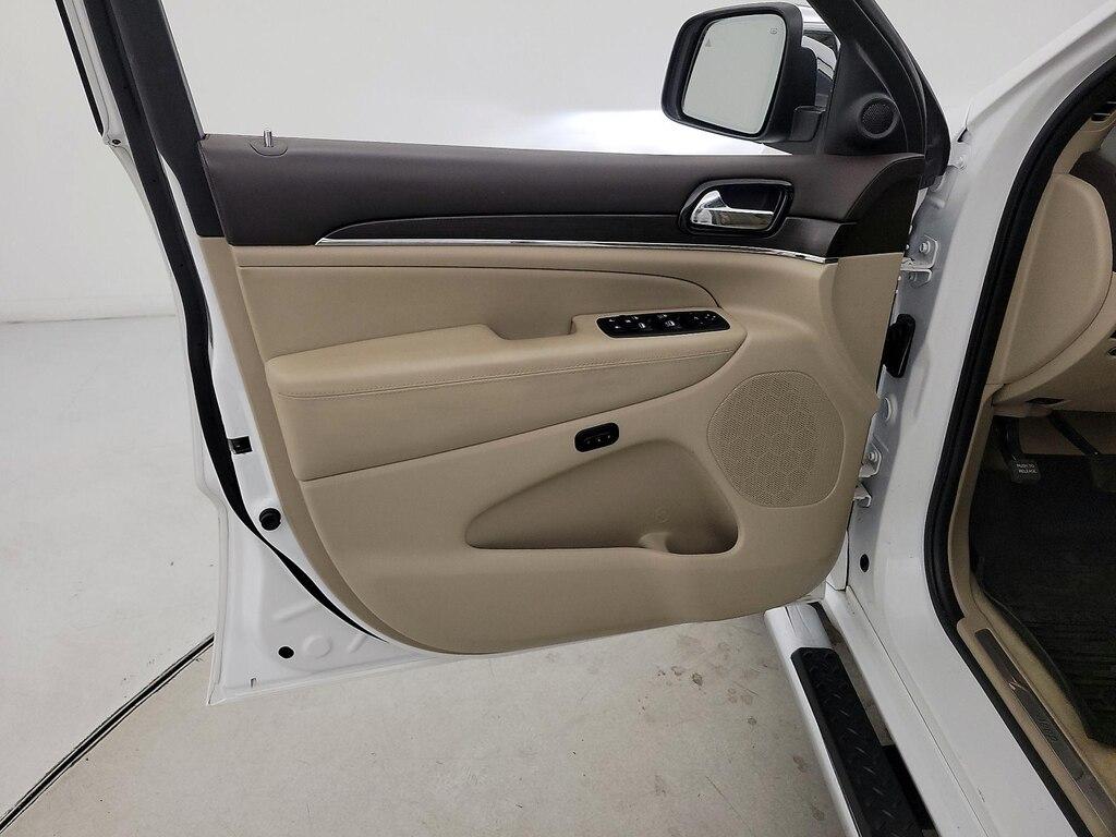 used 2021 Jeep Grand Cherokee car, priced at $31,998