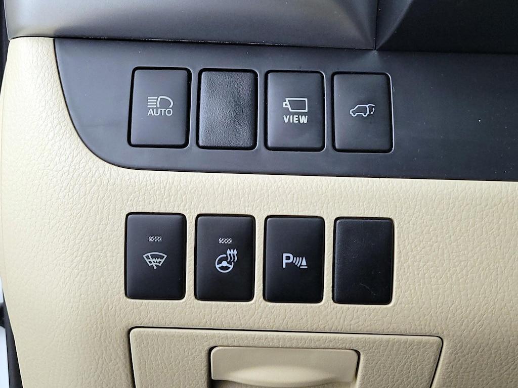 used 2017 Toyota Highlander Hybrid car, priced at $28,998