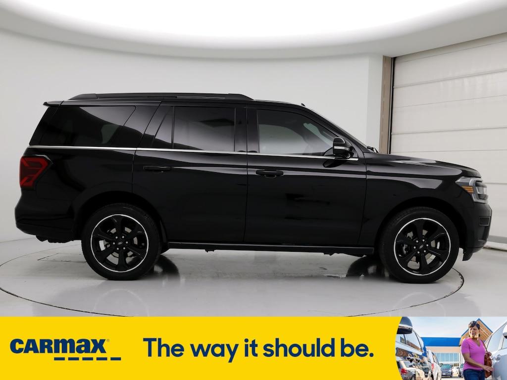 used 2022 Ford Expedition car, priced at $52,998