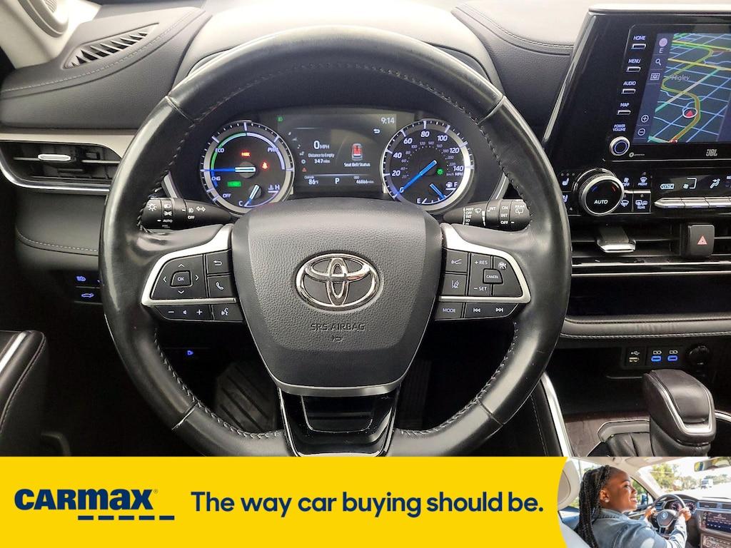 used 2022 Toyota Highlander Hybrid car, priced at $41,998