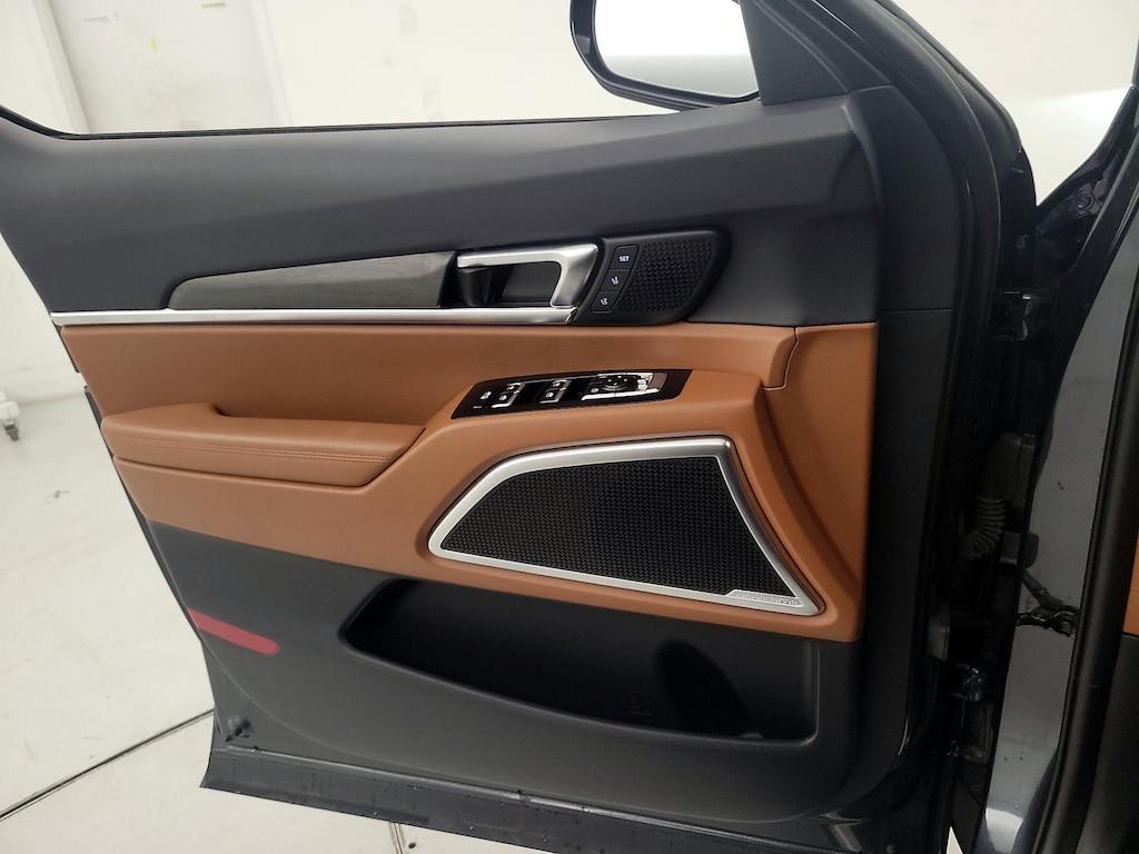 used 2024 Kia Telluride car, priced at $47,998
