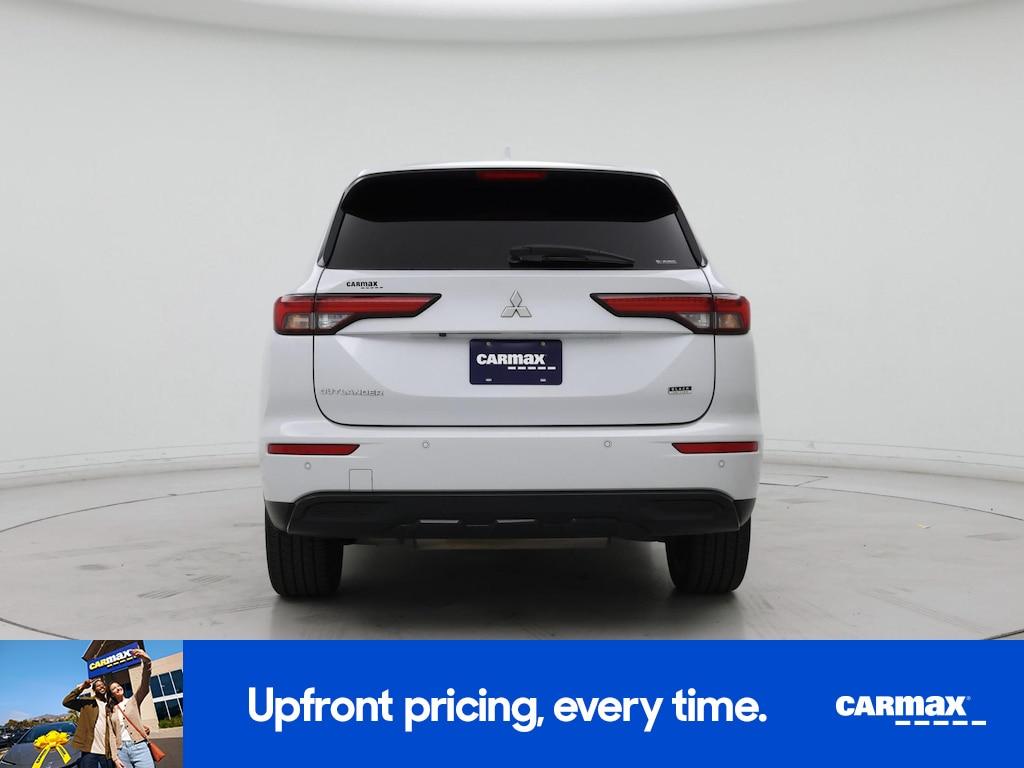 used 2022 Mitsubishi Outlander car, priced at $23,998