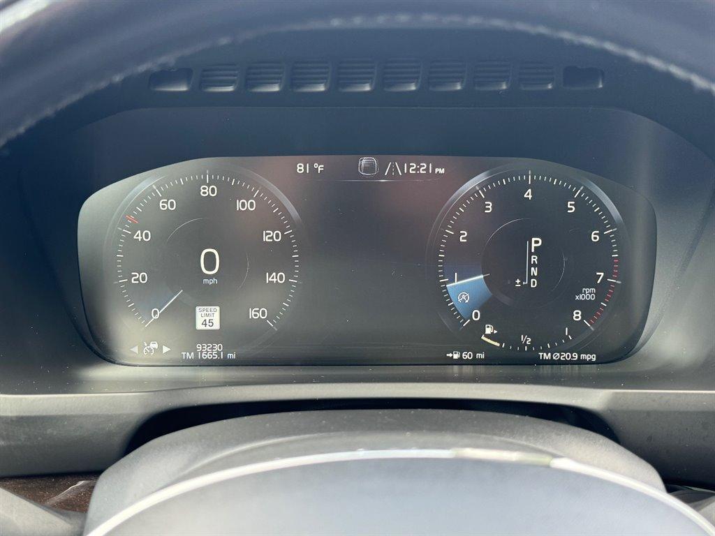 used 2018 Volvo XC90 car, priced at $18,900
