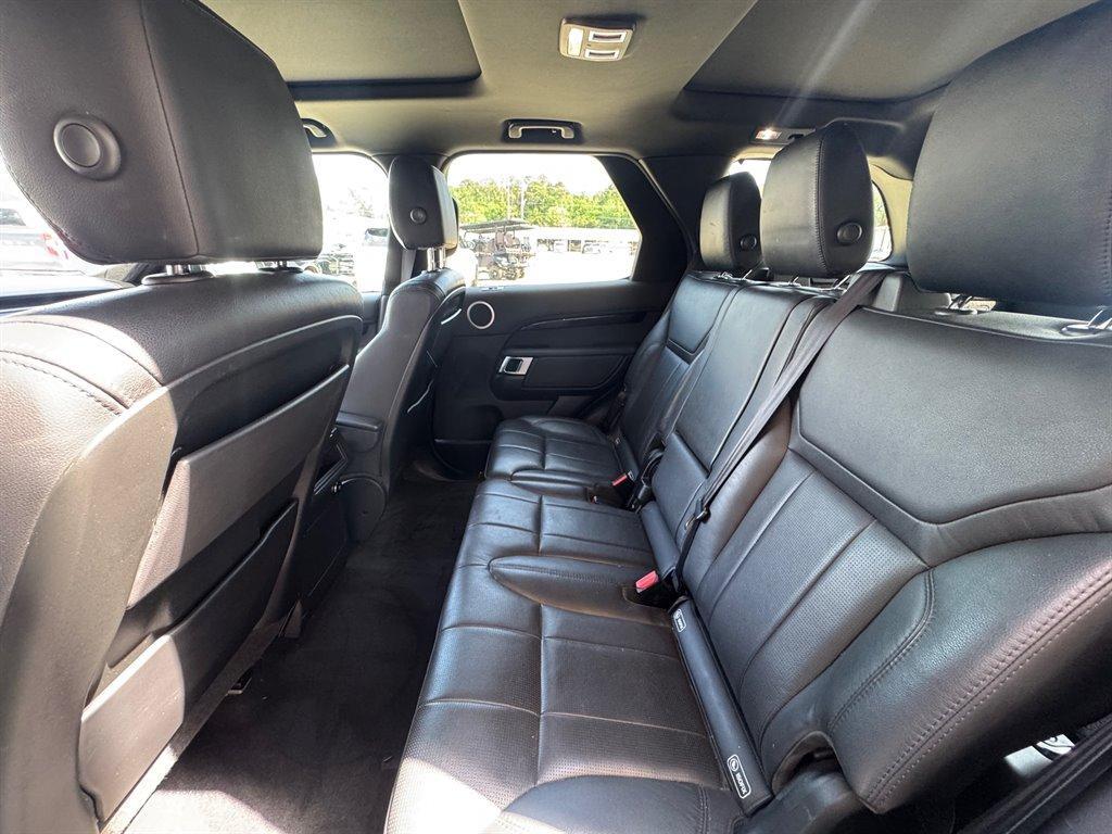 used 2020 Land Rover Discovery car, priced at $18,900