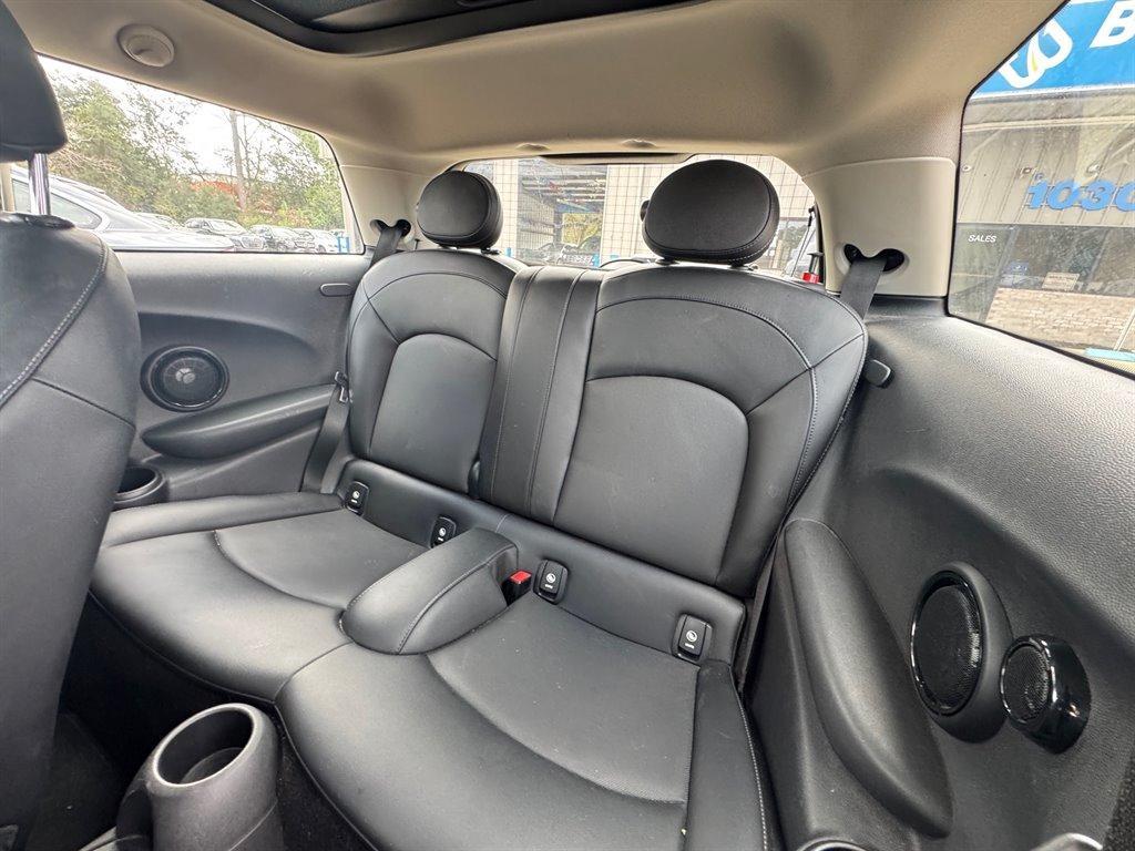 used 2018 MINI Hardtop car, priced at $13,900