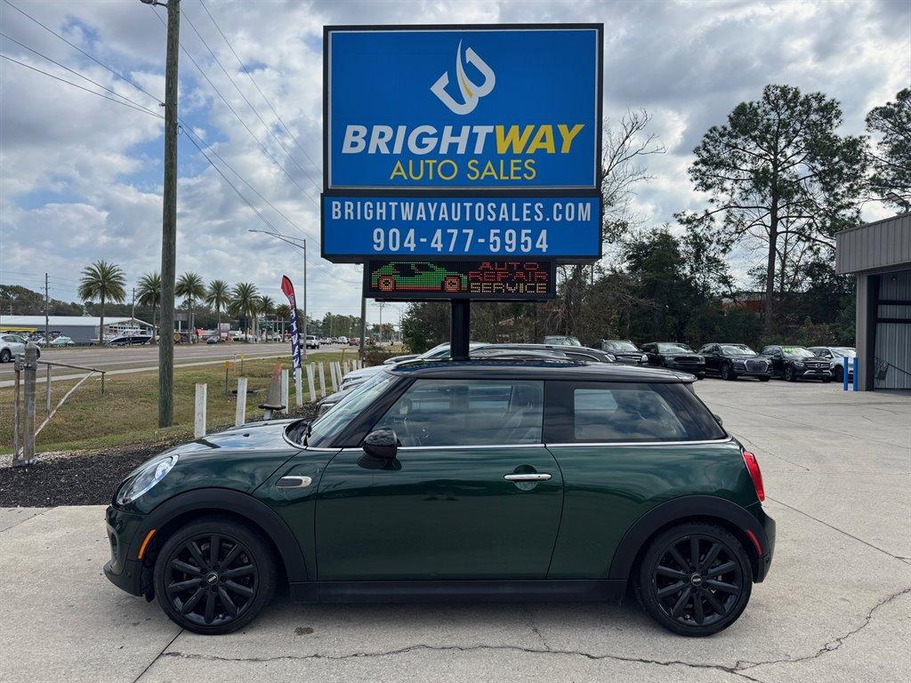 used 2018 MINI Hardtop car, priced at $13,900