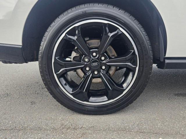 used 2024 Ford Expedition car, priced at $53,762