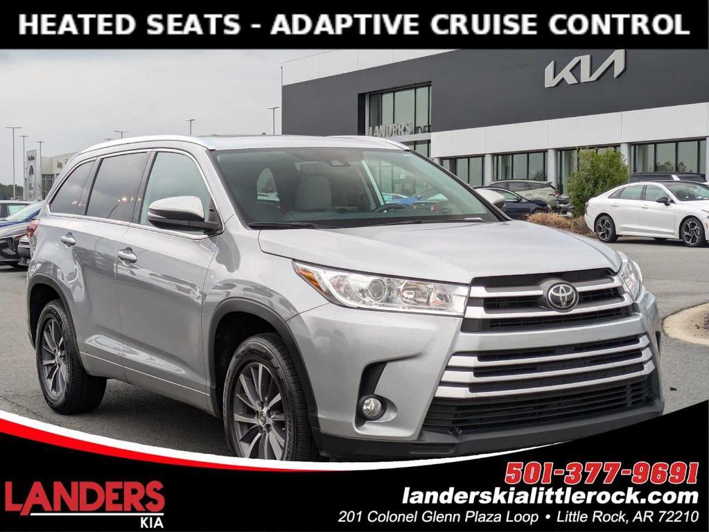 used 2018 Toyota Highlander car, priced at $22,782