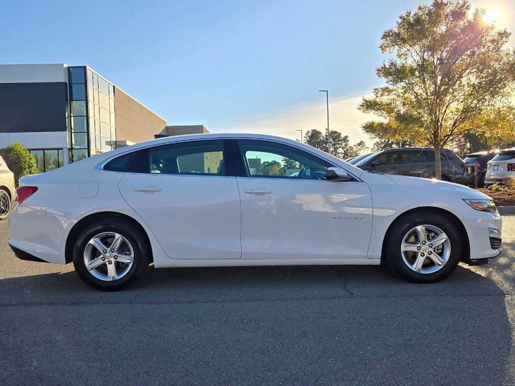 used 2022 Chevrolet Malibu car, priced at $15,029
