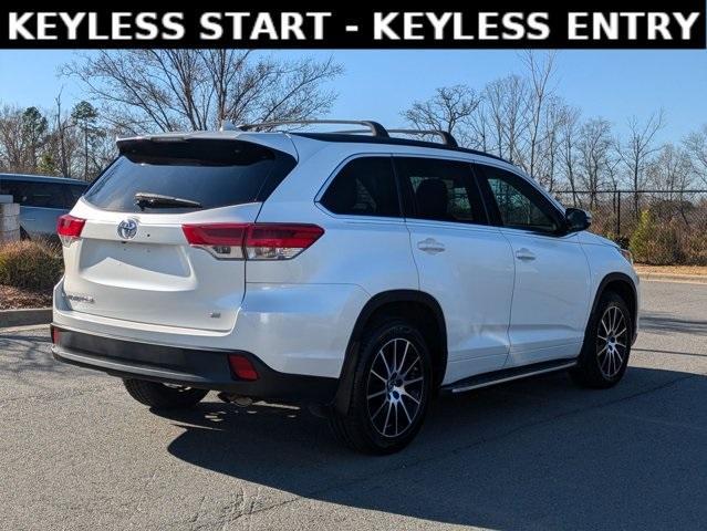 used 2017 Toyota Highlander car, priced at $21,829