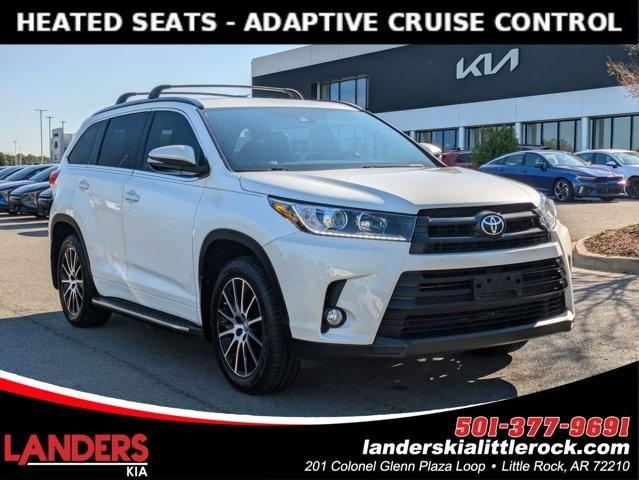 used 2017 Toyota Highlander car, priced at $21,829