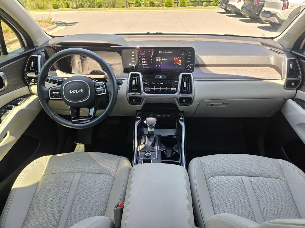 used 2023 Kia Sorento car, priced at $29,988
