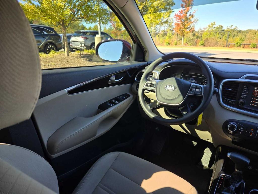 used 2020 Kia Sorento car, priced at $14,124
