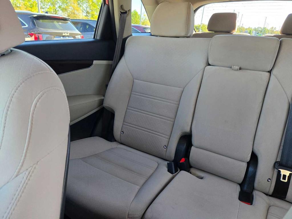 used 2020 Kia Sorento car, priced at $14,124