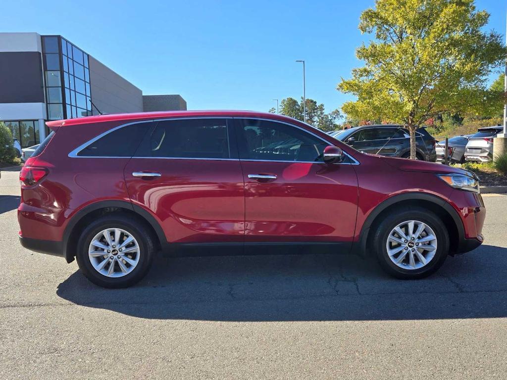 used 2020 Kia Sorento car, priced at $14,124