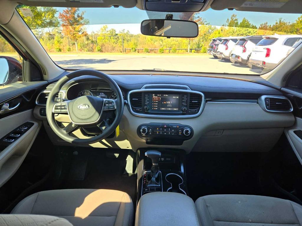 used 2020 Kia Sorento car, priced at $14,124