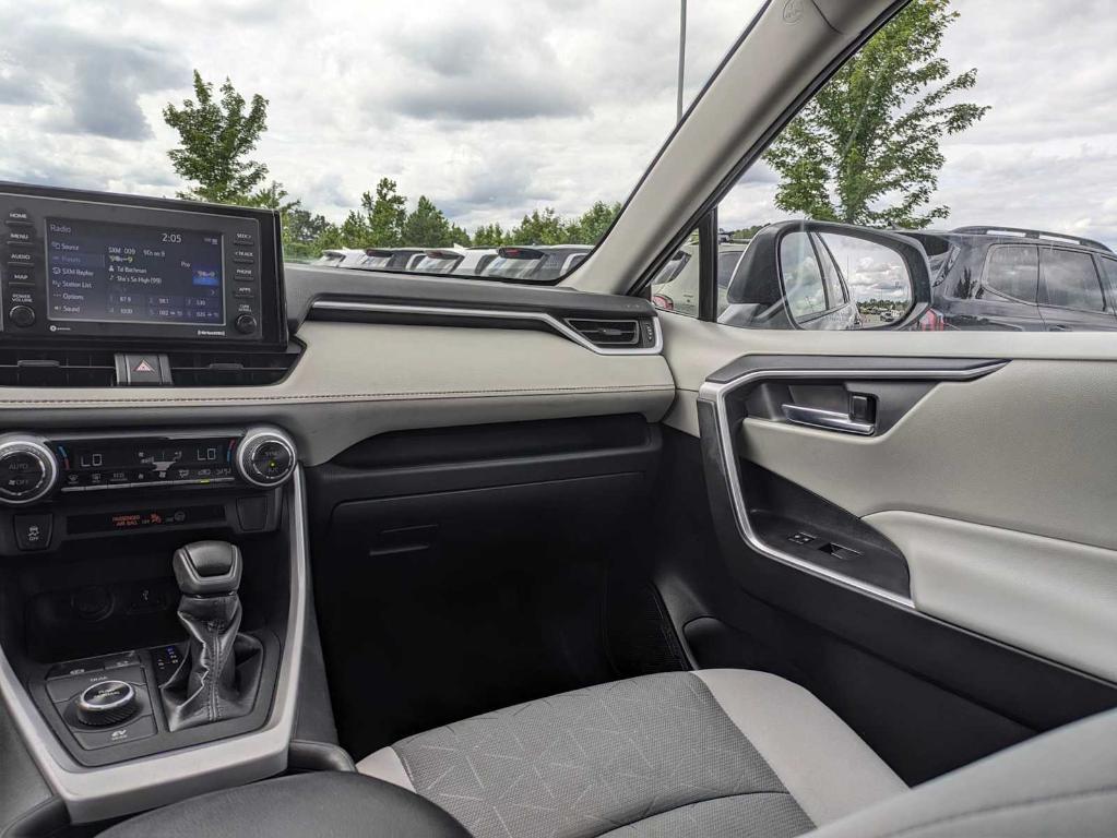 used 2021 Toyota RAV4 Hybrid car, priced at $25,218