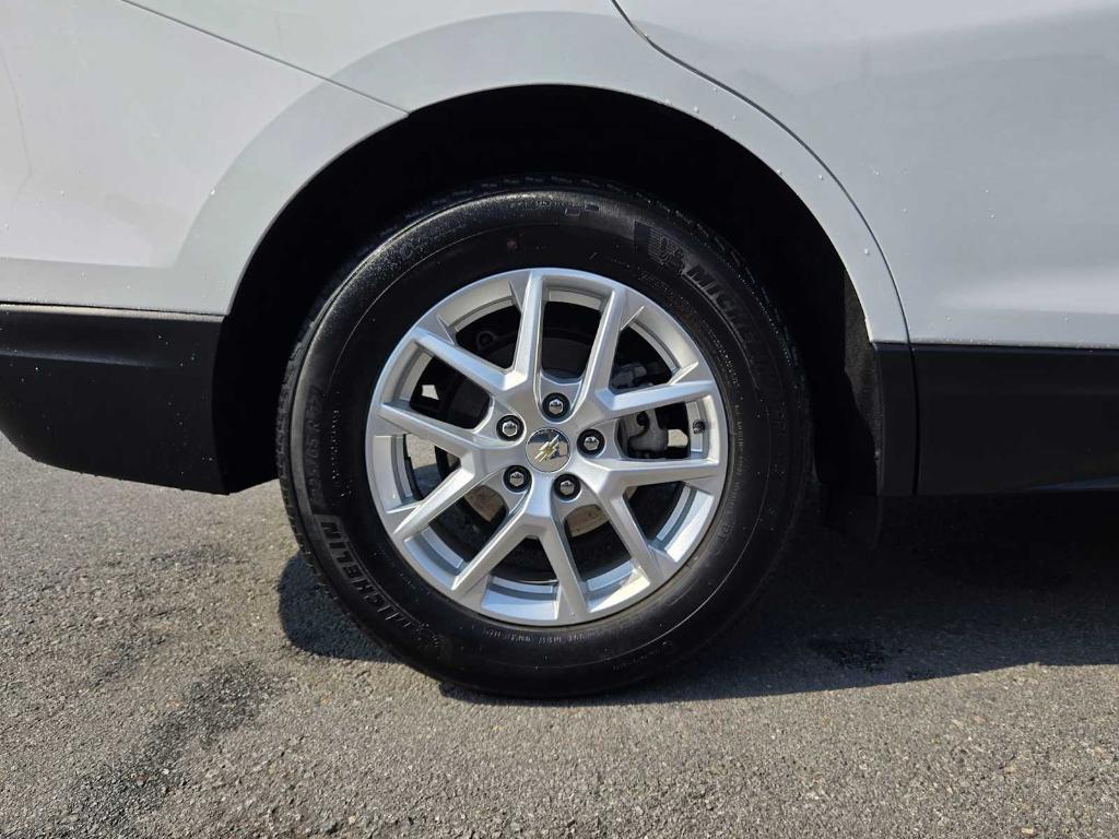 used 2022 Chevrolet Equinox car, priced at $18,983