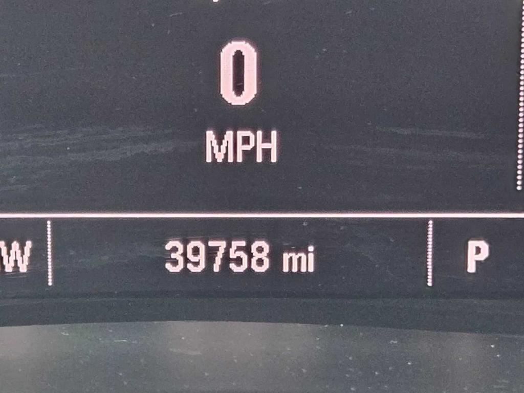 used 2022 Chevrolet Equinox car, priced at $18,983