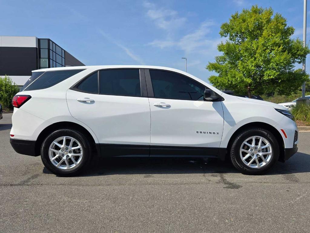 used 2022 Chevrolet Equinox car, priced at $18,983