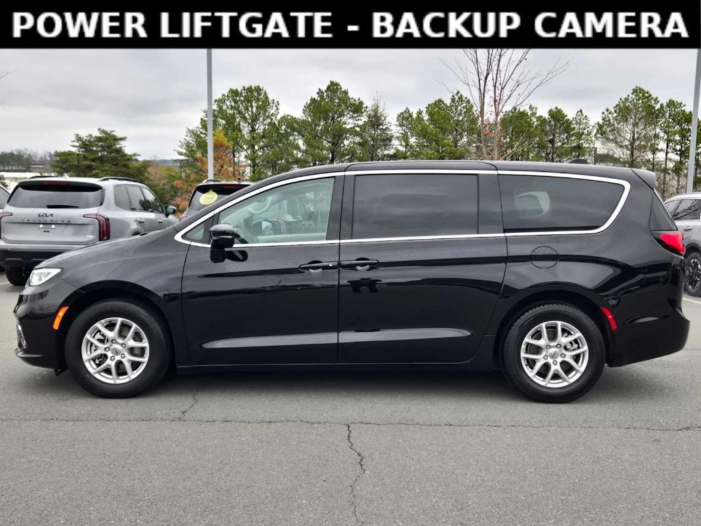 used 2024 Chrysler Pacifica car, priced at $28,729