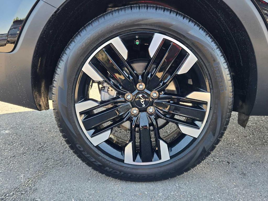 used 2025 Kia Telluride car, priced at $42,933