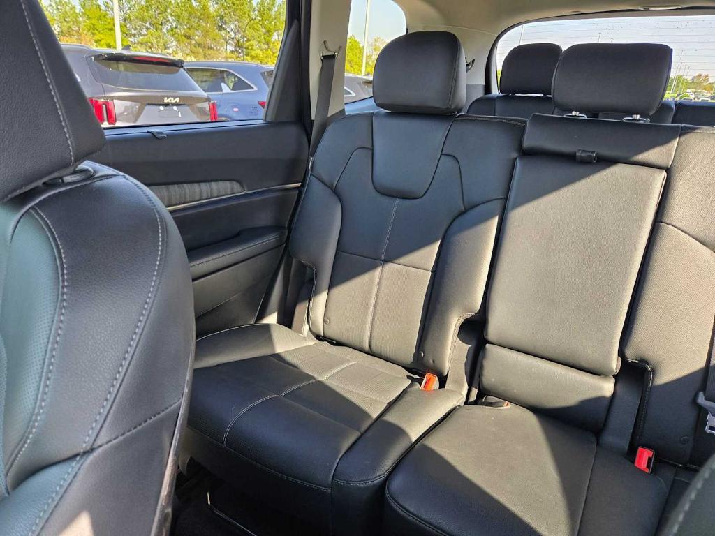 used 2025 Kia Telluride car, priced at $42,933