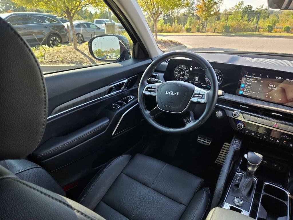 used 2025 Kia Telluride car, priced at $42,933