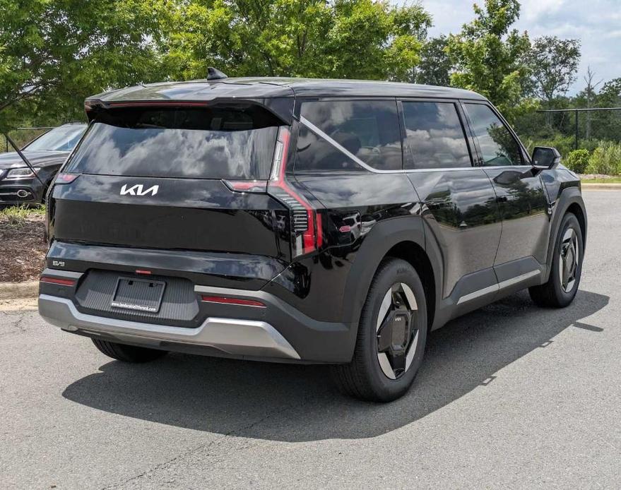 new 2024 Kia EV9 car, priced at $48,285