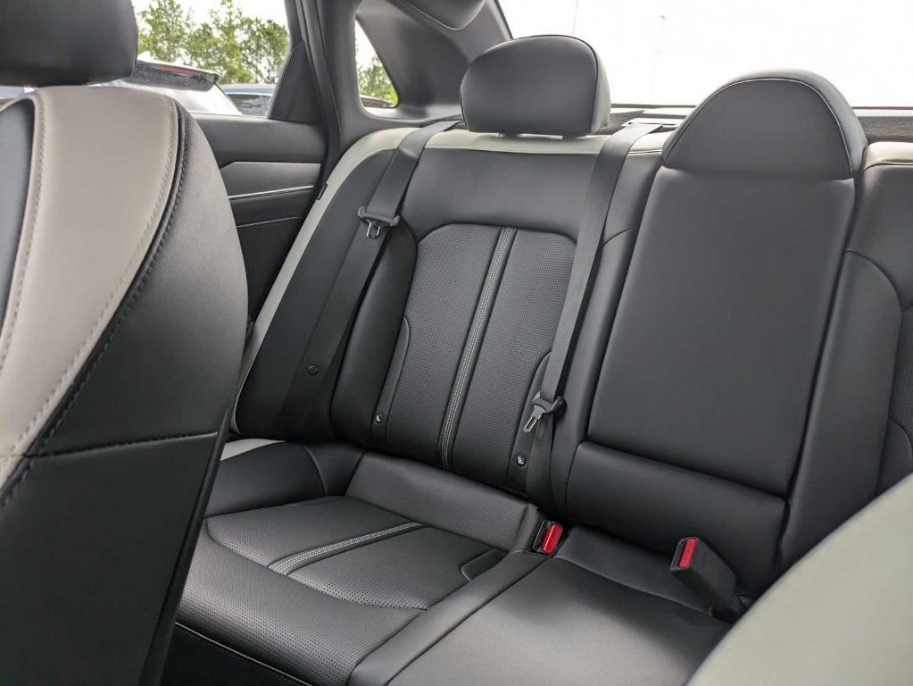 new 2025 Kia K5 car, priced at $30,550