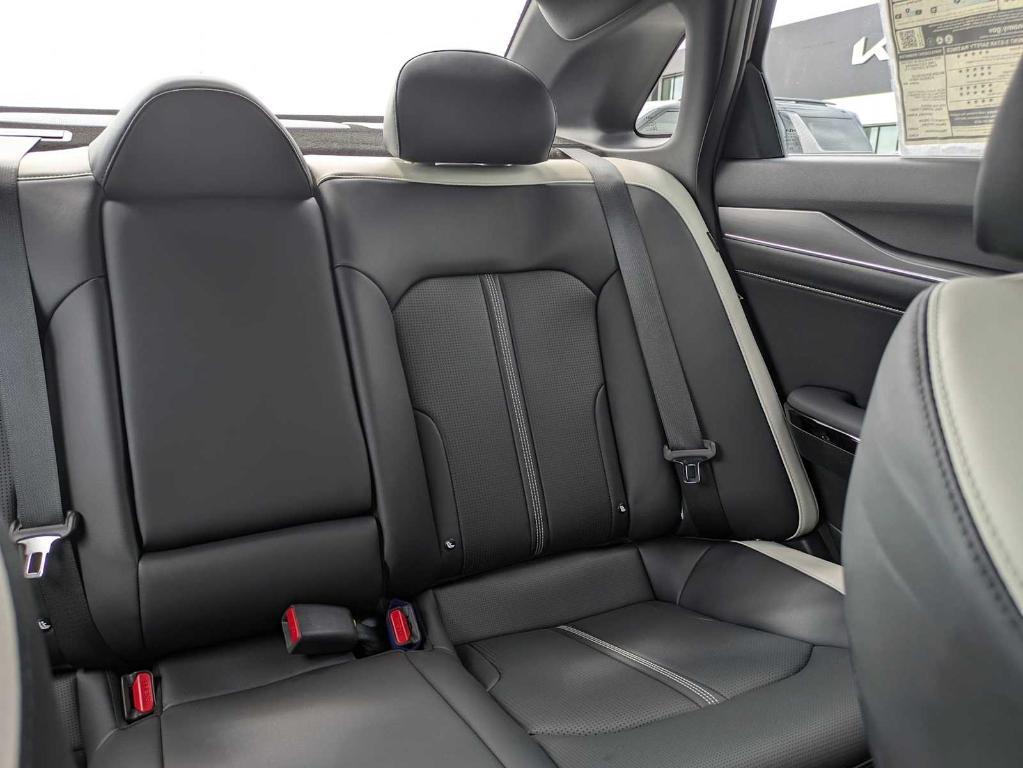 new 2025 Kia K5 car, priced at $30,550