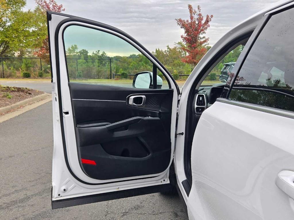 used 2021 Kia Sorento car, priced at $14,632