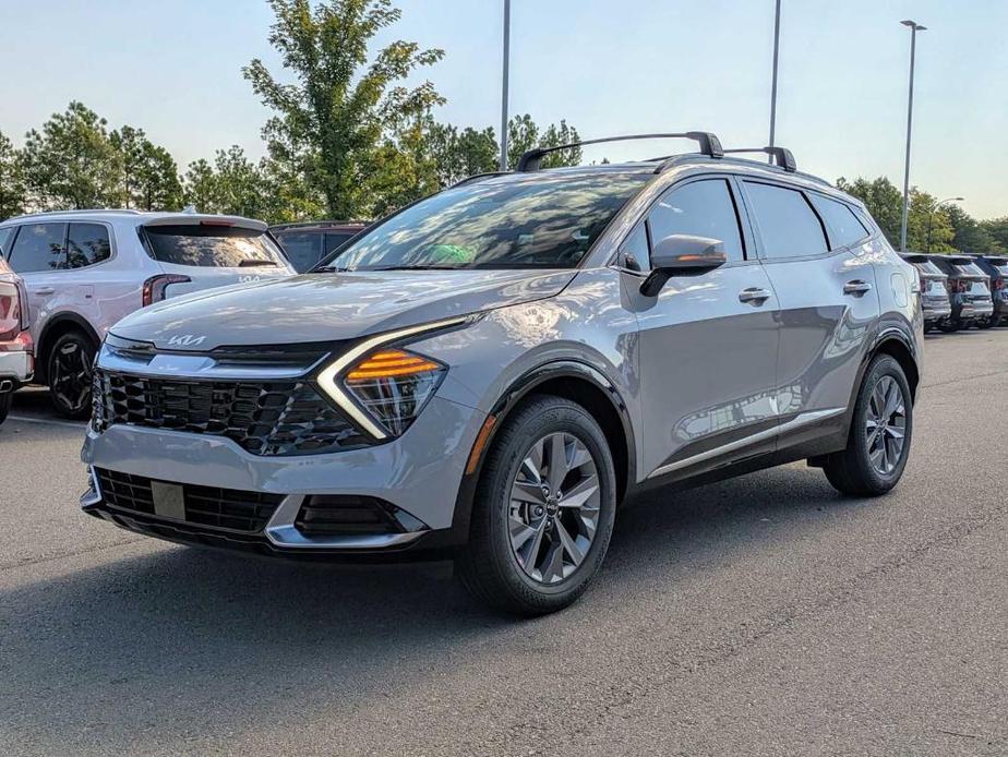 new 2025 Kia Sportage car, priced at $33,090