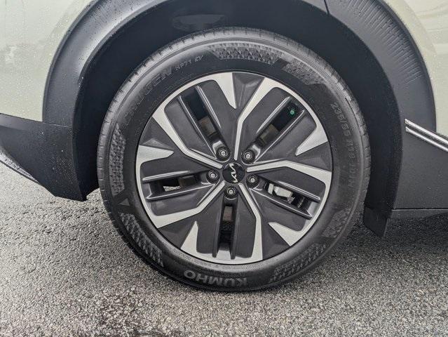 used 2024 Kia EV6 car, priced at $27,430