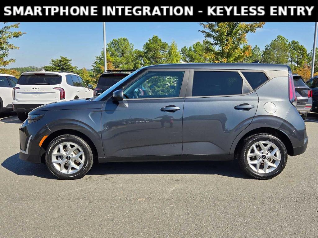 used 2023 Kia Soul car, priced at $16,757