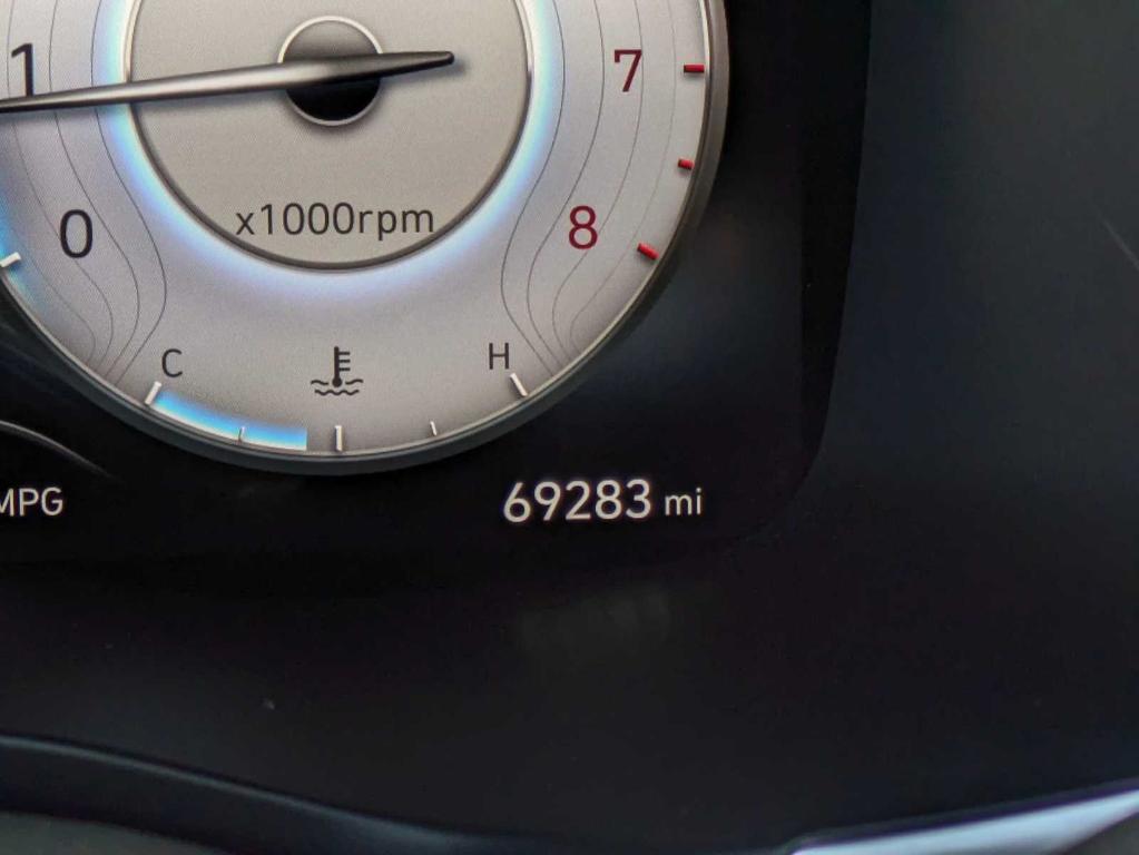 used 2021 Hyundai Santa Fe car, priced at $24,476