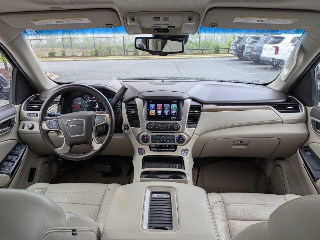 used 2019 GMC Yukon car, priced at $33,000