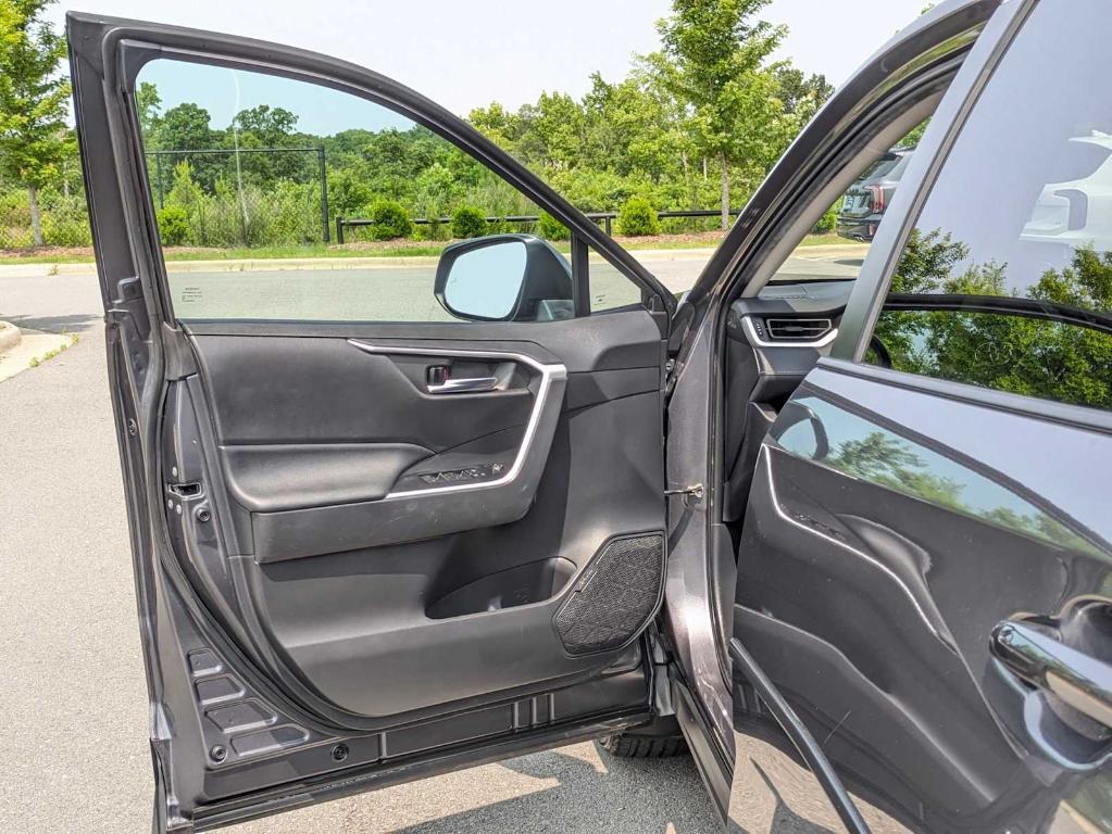 used 2022 Toyota RAV4 car, priced at $29,087