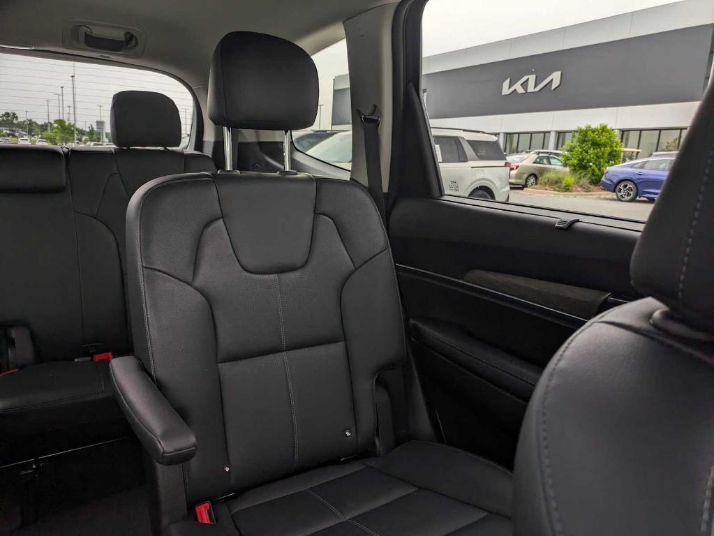 used 2022 Kia Telluride car, priced at $34,675