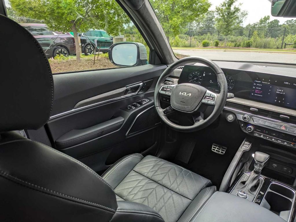 used 2024 Kia Telluride car, priced at $47,905