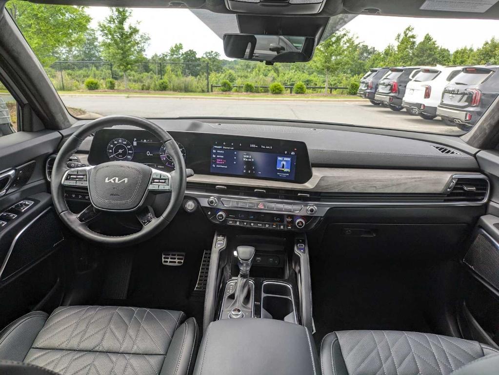 used 2024 Kia Telluride car, priced at $47,905