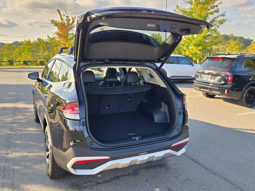 used 2025 Kia Sportage car, priced at $29,676